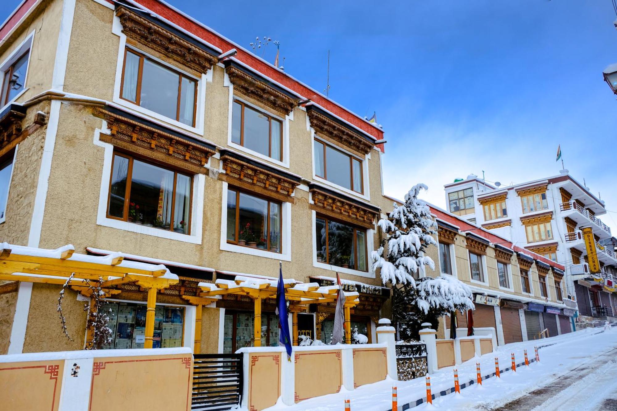 Hotel Lingzi Λεχ Εξωτερικό φωτογραφία